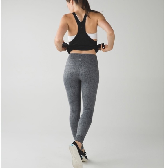 Lululemon Wunder Under Pant *Full-On Luon (Roll Down) | Dottie Dash Slate Black - Picture 3 of 6